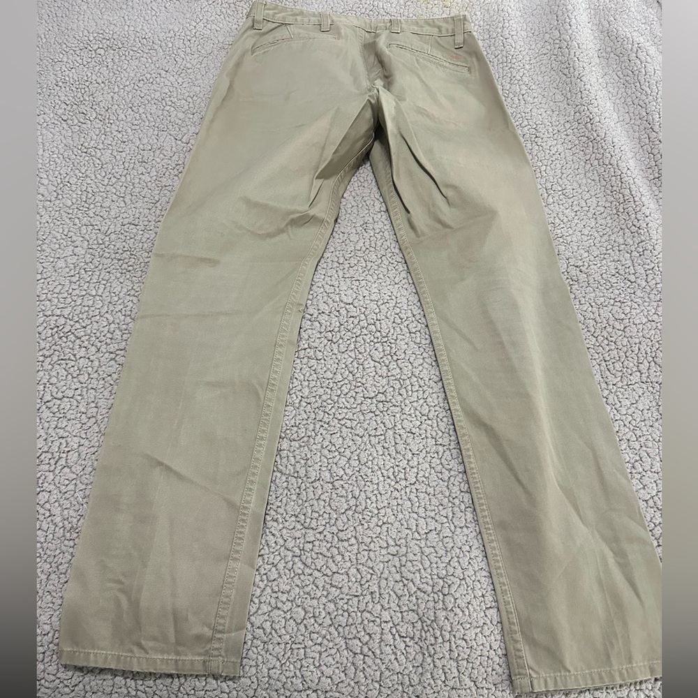 Docker’s alpha khaki 31x32